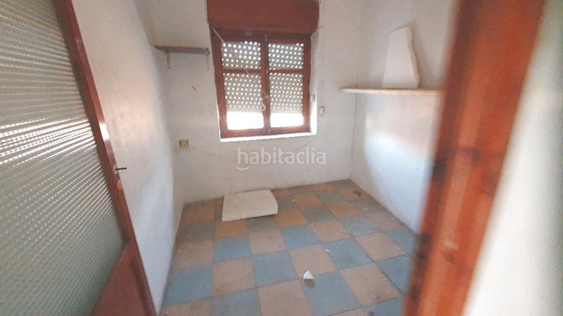 Foto 751fec3d-798d-4432-9b2d-32652fd55974. Casa , casa en zona cercana al castillo. precio 65.000 euros en Biar
