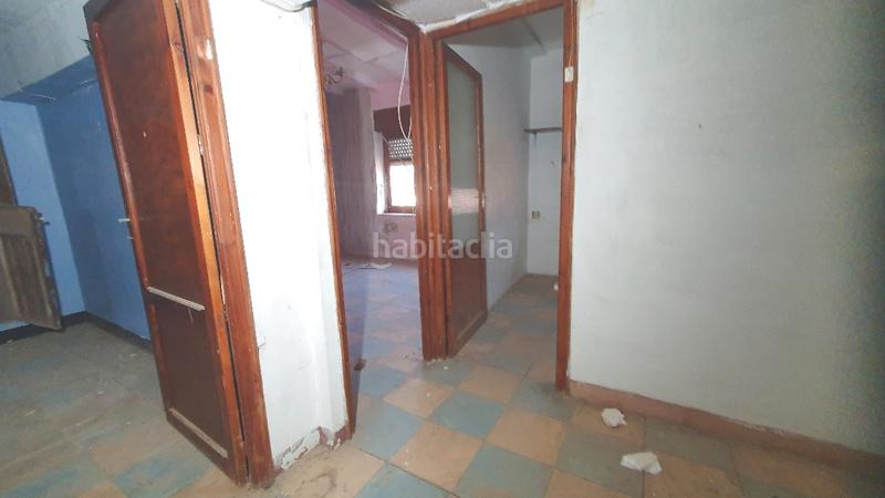 Foto 8daf790c-d1c1-4163-9e6f-28471e2b713a. Casa , casa en zona cercana al castillo. precio 65.000 euros en Biar