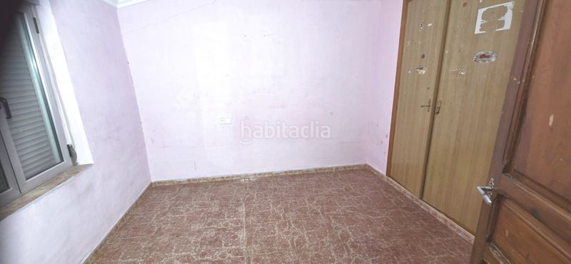 Foto f9c020d5-c3a5-45f5-b5d1-90ea81c8b1f5. Casa amb xemeneia a Banyeres de Mariola