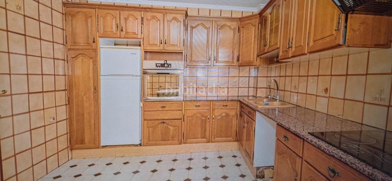 Foto 535fc287-bfe5-415e-818e-2490b486c5e0. Flat in Plaza Castelar - Mercado Central Elda