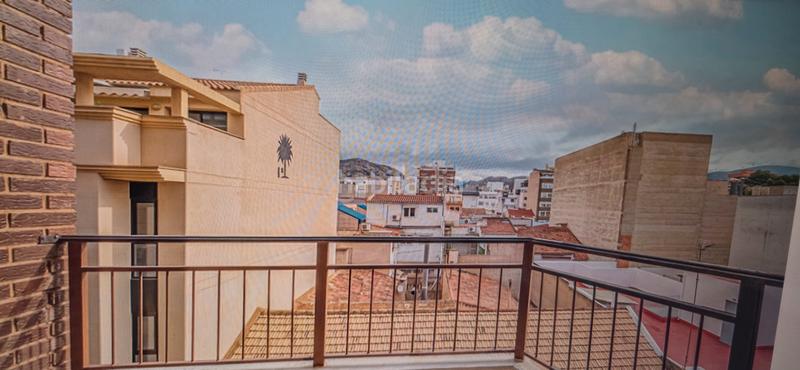 Foto 5564e2e9-300a-48fd-ba20-fb1f2a5c5093. Flat in Plaza Castelar - Mercado Central Elda