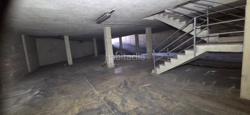 Foto 1522ea2f-7a49-4215-a950-f1015c94e3e9. Local comercial a Romana (la)