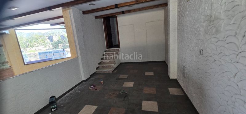 Foto 3a01e34a-d648-4b53-b3cb-eb682948bba8. Local comercial a Romana (la)
