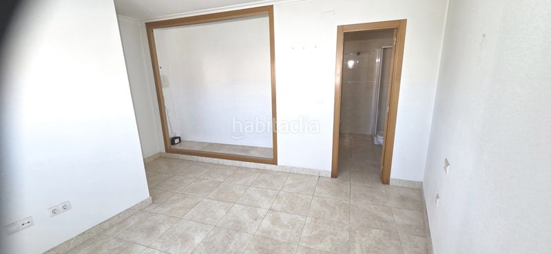 Foto 224224a8-82c2-4d95-bfd0-5cd14f50c465. Pis a Monforte del Cid