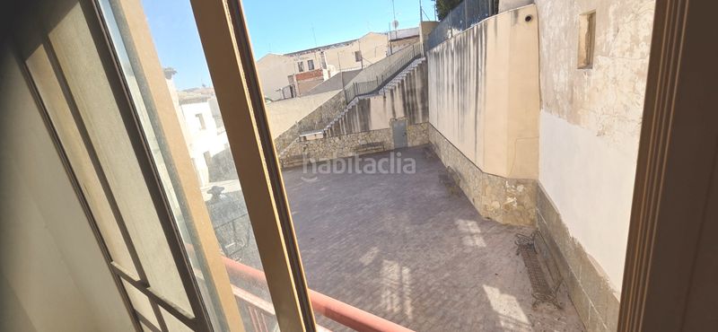 Foto c1fbb17a-930a-4591-8f95-b88bf7339ff5. Pis a Monforte del Cid