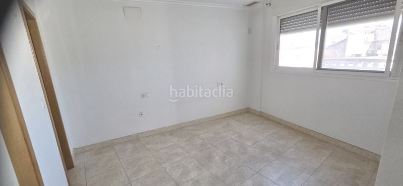 Foto f5f53167-a616-485b-84f1-12212aa80fd4. Pis a Monforte del Cid