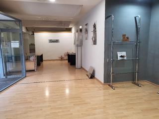 Alquiler Local Comercial en Fraternidad. Elda: local 400 m2 + naya 100 m2, luz y agua.