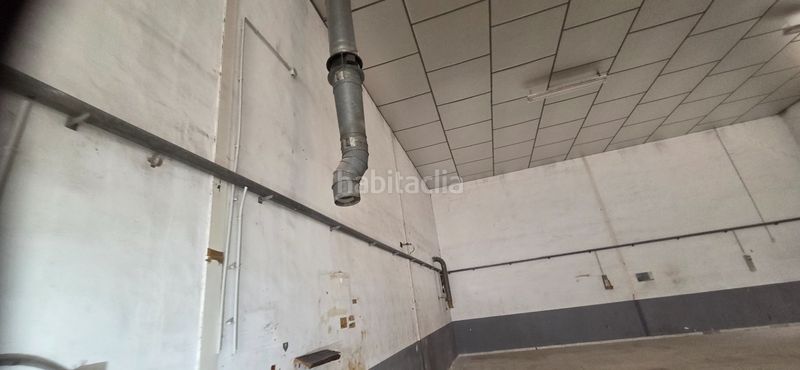 Foto 31da9618-623c-4699-bd45-2d05305c1d76. Nau industrial a Monòver