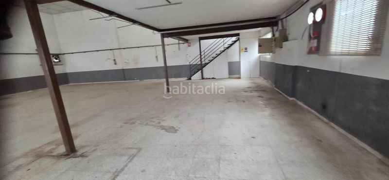 Foto ba011e0b-084b-40f8-a7ba-9a559391f576. Nau industrial a Monòver