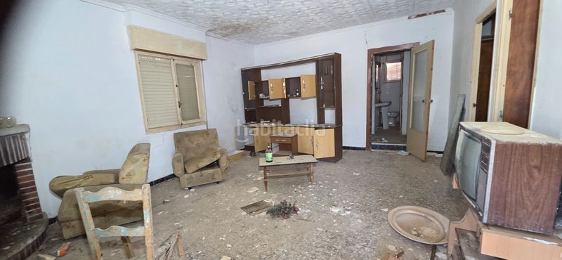 Foto cdcaf8c4-ee02-4e6c-ad97-c6ae8e8b661a. Xalet amb xemeneia piscina a Pinoso
