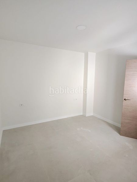 Foto e1127ab4-fc0b-4981-8e4c-e0eb312bc161. Casa adossada a Monòver