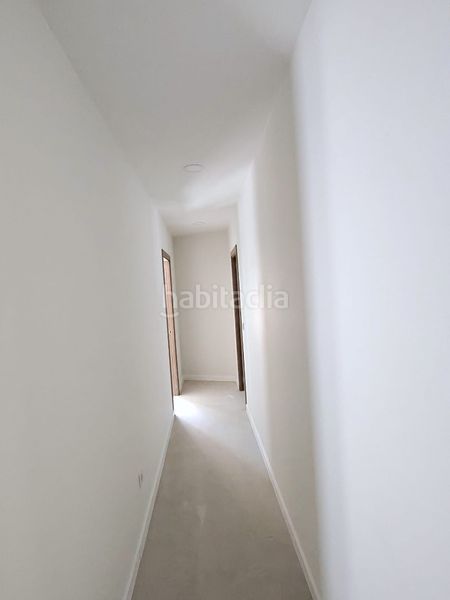 Foto f620c8cd-5afe-424f-92f5-87995a16d0b9. Casa adossada a Monòver