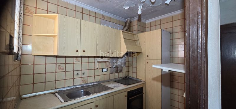 Foto 484d0e24-8076-4122-adf8-8d96467bc7da. Pis a Castalla
