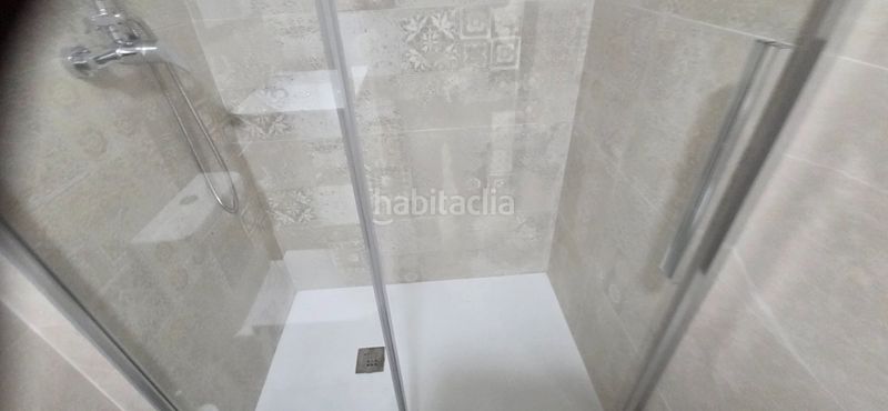 Foto ee18b006-a8c2-4ee7-aaba-549859e5a27e. Lloguer pis a Fraternidad Elda