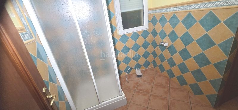 Foto 06a74004-dd91-4404-a0f9-5e0dd9fe91e6. Xalet amb xemeneia calefacció aparcament piscina a Banyeres de Mariola