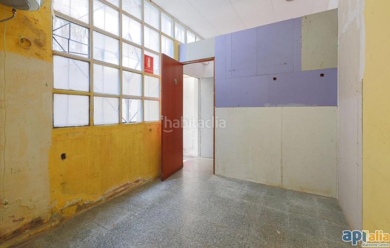 Foto a709a38c-6e37-4b5e-921a-14ec2ccf3321. Local comercial a Centre Mataró