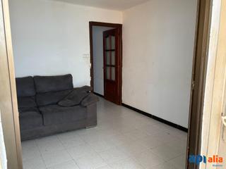 Appartement dans Cerdanyola Sud. Piso de 3 habitaciones a reformar zona cerdanyola, matar