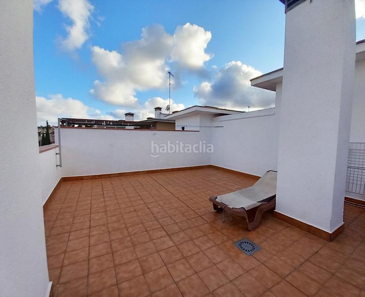 Foto d9ca5079-0299-4782-8f3e-c3d4f03fe379. Duplex avec chauffage parking dans La Llàntia Mataró