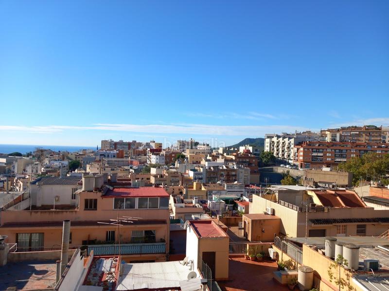 Foto 05f83477-aa30-4cf5-a25a-f1dd2ad56e3a. Àtic a La Llàntia Mataró