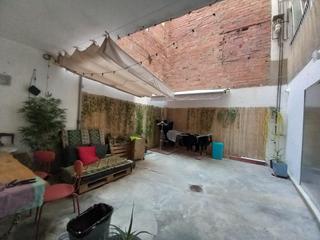 Appartamento in Cerdanyola Sud. Planta baja con párquing en cerdanyola