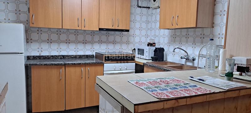 Foto 1439459d-76bb-421c-928a-d9aba8b3b922. Local comercial a Centre Mataró