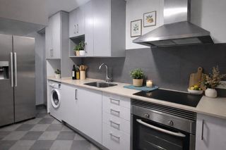 Etagenwohnung in Centre. Piso en el centro de reciente construcción!! pocos vecinos