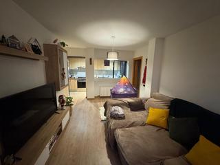 Pis a Joan Prim. Piso en avenida principal de  granollers, a 2 minutos del centro