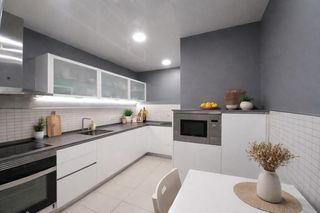 Pis a Cerdanyola Sud. Precioso piso en zona sorrall