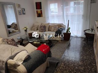 Etagenwohnung in Cerdanyola Sud. Pisazo de grandes dimensiones junto cami del mig