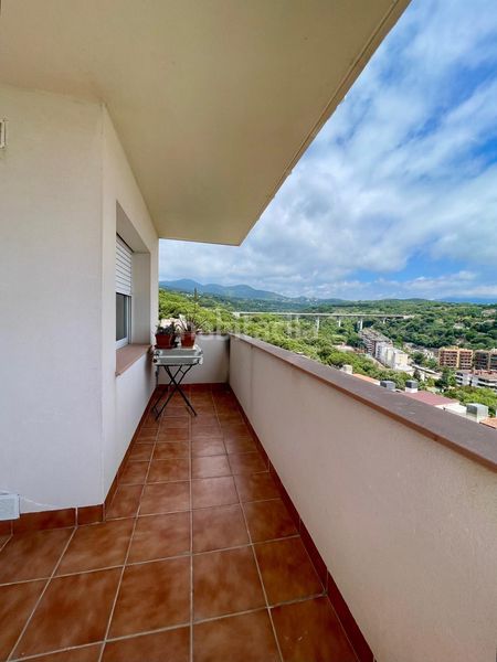 Foto b4f0d28e-a60d-4325-af5d-894fe6d9d335. Casa amb calefacció aparcament a Caldes d´Estrac