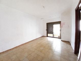 Flat in Cerdanyola Sud. Piso para reformar y dejar a tu gusto