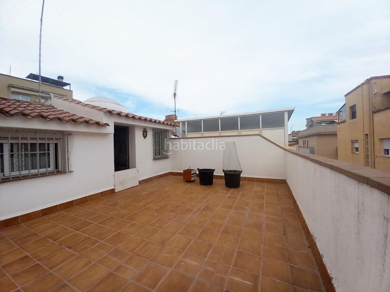 Foto bdec0e0f-7f31-4bb8-9c7c-d5f5960ba3a8. Casa amb calefacció aparcament a Cerdanyola Nord Mataró