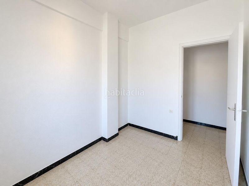 Foto 1540ca18-9115-452e-b9dd-908e1a6e2582. Piso oportunidad!! piso con ascensor junto a cami del mig! en Mataró