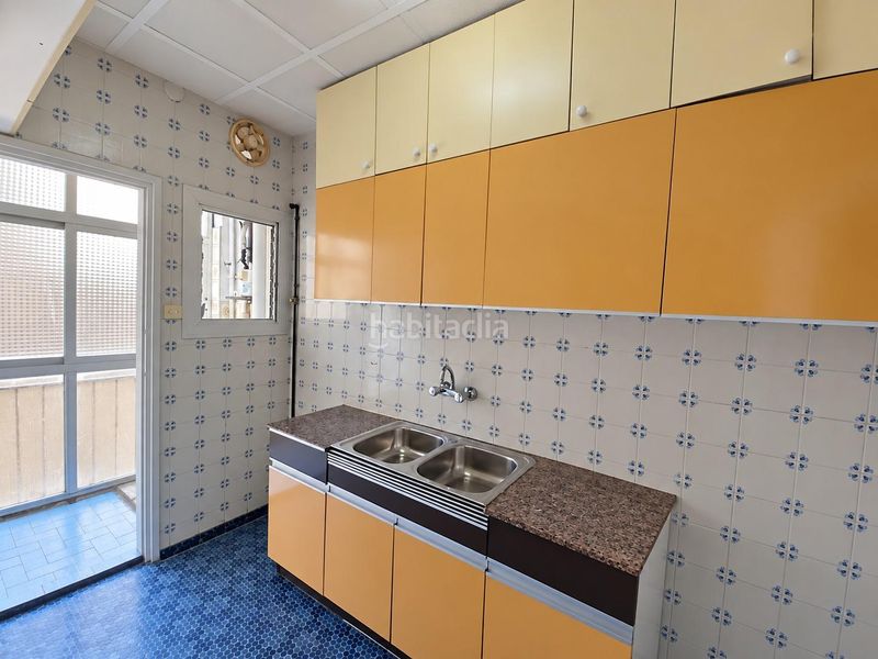 Foto 64bba7d9-8e20-4dd1-81ba-14d4d5966902. Piso oportunidad!! piso con ascensor junto a cami del mig! en Mataró
