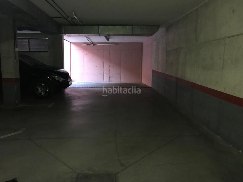 Foto 4341309a-dcab-459a-99b8-9e86bb97c500. Aparcament cotxe a Valdeacederas Madrid
