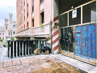 Parking coche en CICERON