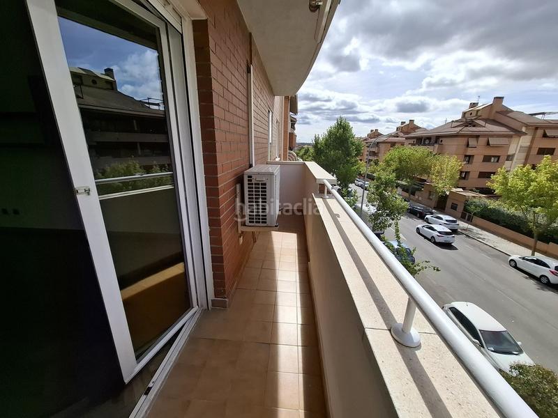 Foto 52e0abc6-4a74-4ce0-96a3-a0af5e0324c0. Location appartement avec chauffage parking dans Sector B Boadilla del Monte