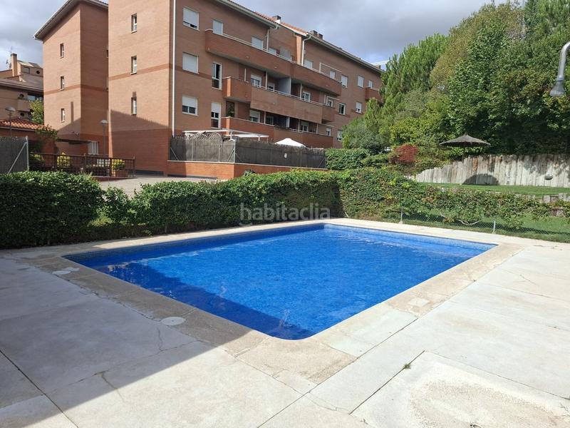 Foto 918a7b79-622c-4285-84e3-ddafe5ba57df. Location appartement avec chauffage parking dans Sector B Boadilla del Monte