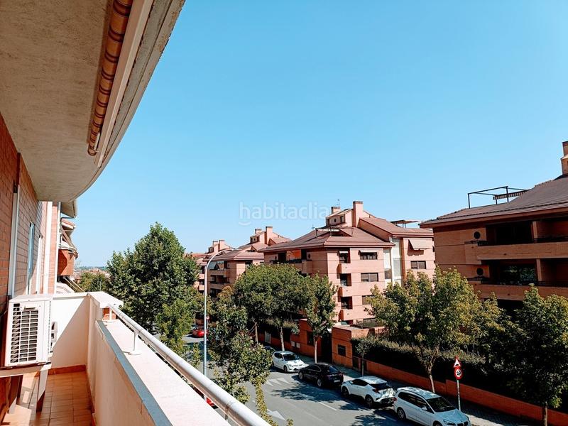 Foto 4ec489f9-642b-4954-ab4e-307630d69254. Rent flat with heating parking in Sector B Boadilla del Monte