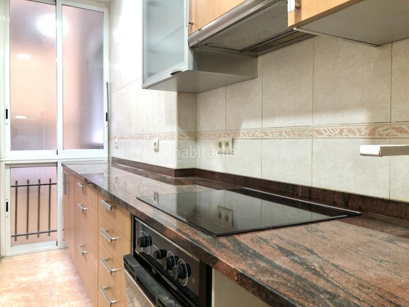 Foto 0cd389b7-04d4-4041-a2db-f6ddae3aa021. Rent flat with heating in Jerónimos Madrid