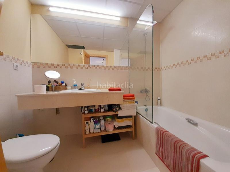 Foto ca220127-59e8-483a-9acd-69ce18385b52. Lloguer pis amb aparcament a Calahonda Mijas