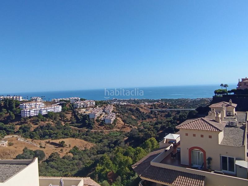 Foto eb1b560f-e30d-4f2d-a2a5-07b6eb1db2b2. Lloguer pis amb aparcament a Calahonda Mijas