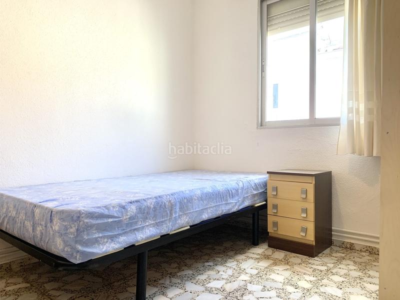 Foto 7a6e79a4-f879-484c-8338-79d6f929a690. Piso en Aluche Madrid