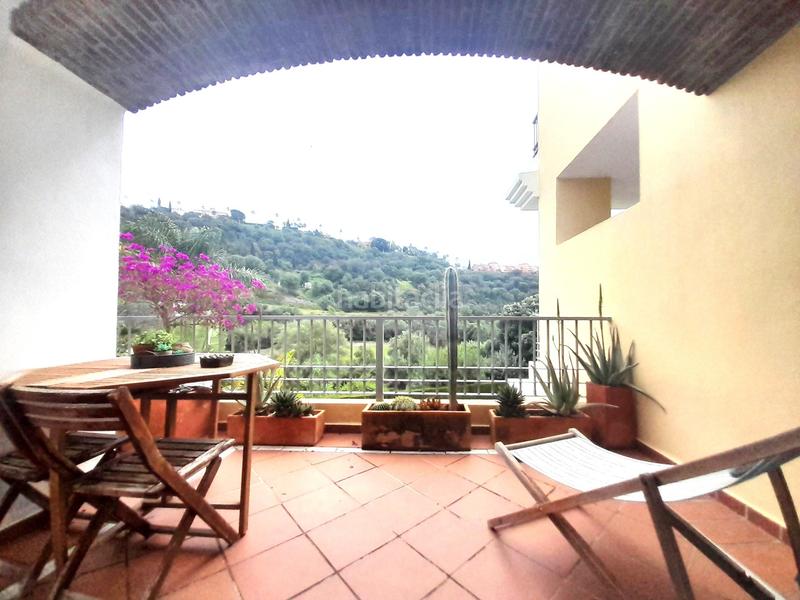 Foto b9038708-d41f-43a6-b183-bbdfb73d8ca6. Rent flat with heating parking in los arqueros - puerto del almendro Benahavís