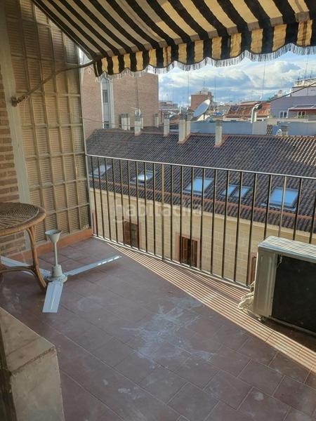 Foto cac6a4ca-b6ee-41d5-a397-8da993d5fade. Alquiler piso en Universidad-Malasaña Madrid