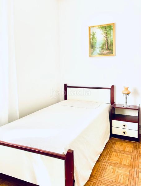 Foto b7352b3e-e50a-4ac1-bc29-cceb2064c40e. Rent flat with heating in San Isidro Madrid