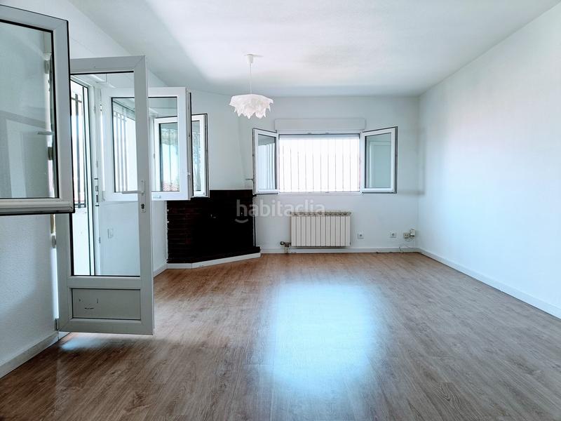 Foto 56775a4e-9a32-4170-b490-ce3c1eca7819. Rent house with heating parking in Soto del Real