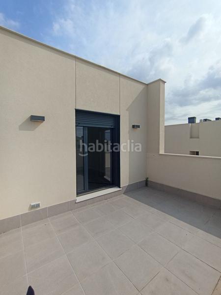 Foto 7f247004-3f23-46ec-b668-7808a4bc4dc1. Rent penthouse with parking in Parla este Parla