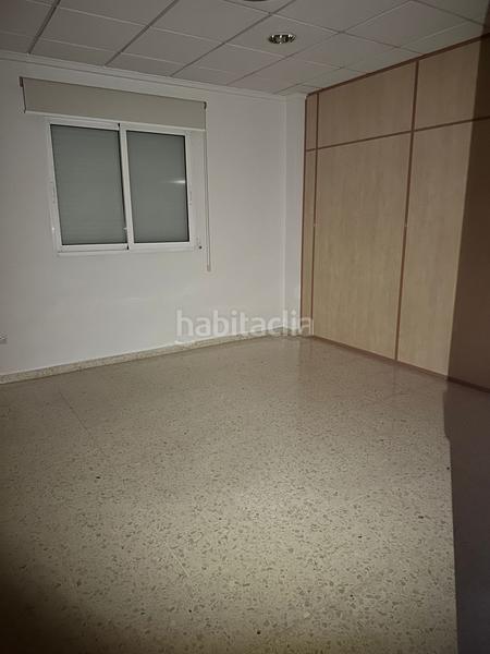 Foto 64faceea-4cc8-4f98-931b-1385f6c161ff. Location local commercial dans Pobla de Farnals Pobla de Farnals (la)