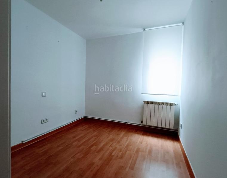 Foto 33c2627f-b5ba-47f1-9b68-620ec50a600b. Location appartement avec chauffage dans Apóstol Santiago Madrid